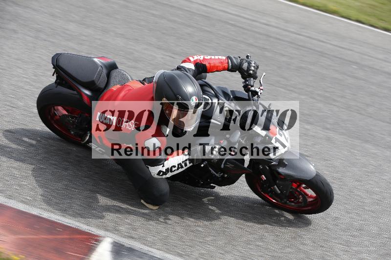 /25 10.06.2025 MaxRacing ADR/Gruppe rot/12